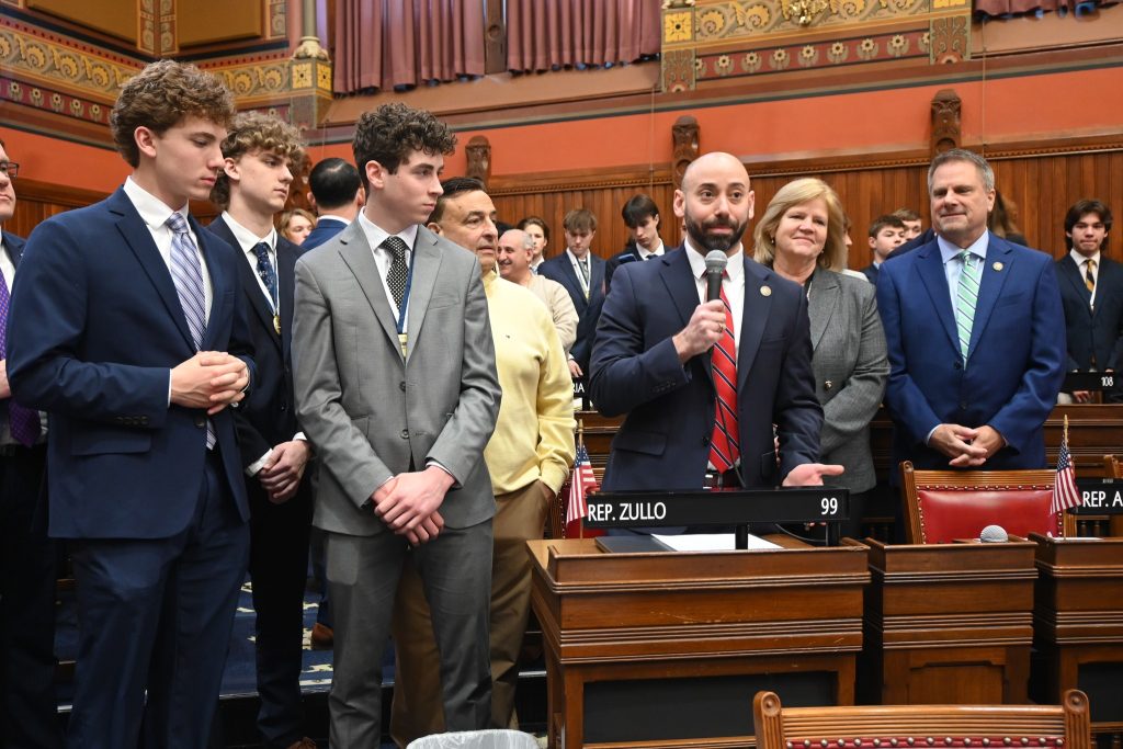 Aniskovich Celebrates East Haven Co-op Hockey Team’s Historic State Championship Victory